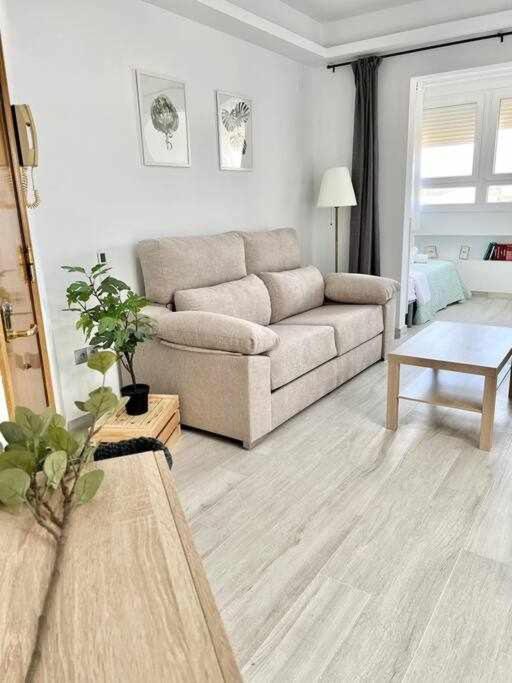 Apartamento Nuevo Centro Historico De Малага Екстериор снимка