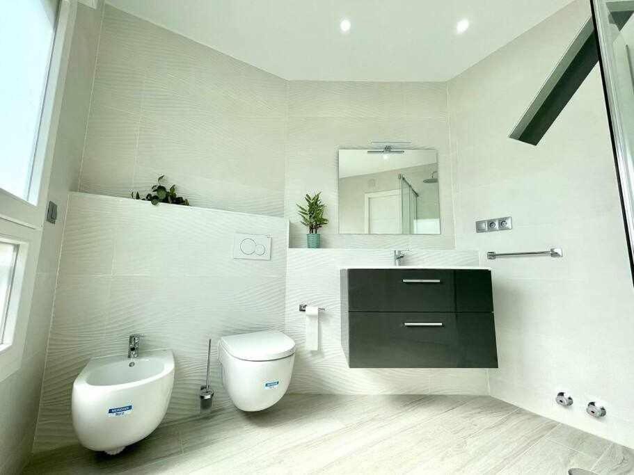 Apartamento Nuevo Centro Historico De Малага Екстериор снимка